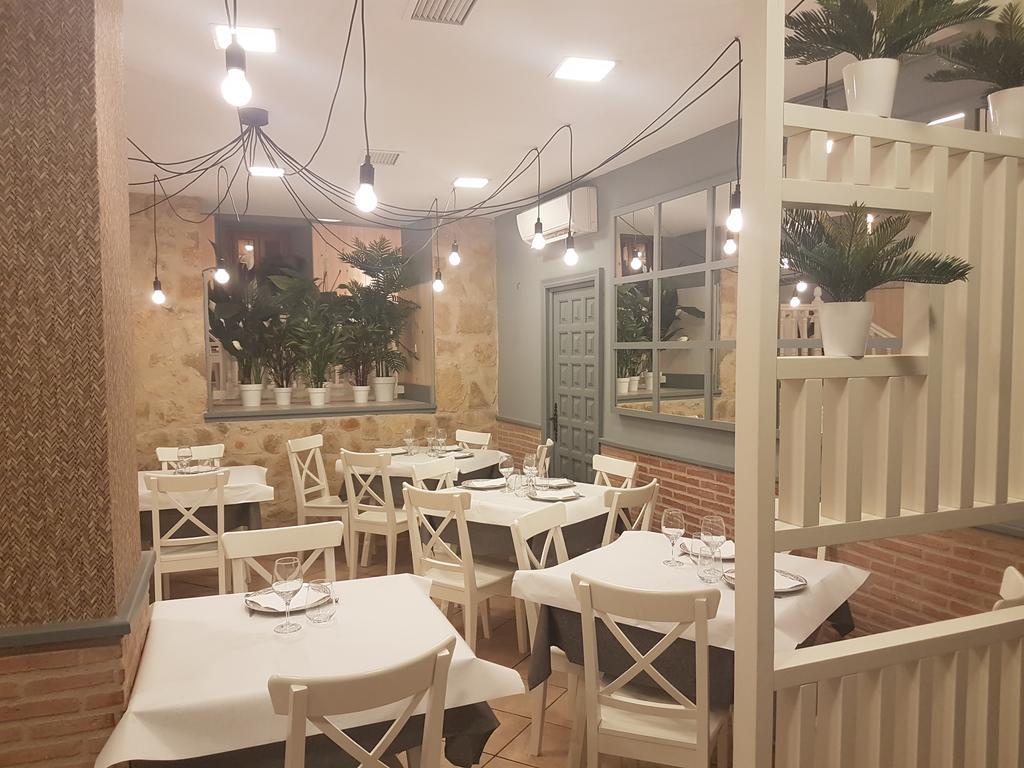 Hostal Meson Castilla 시구엔사 외부 사진