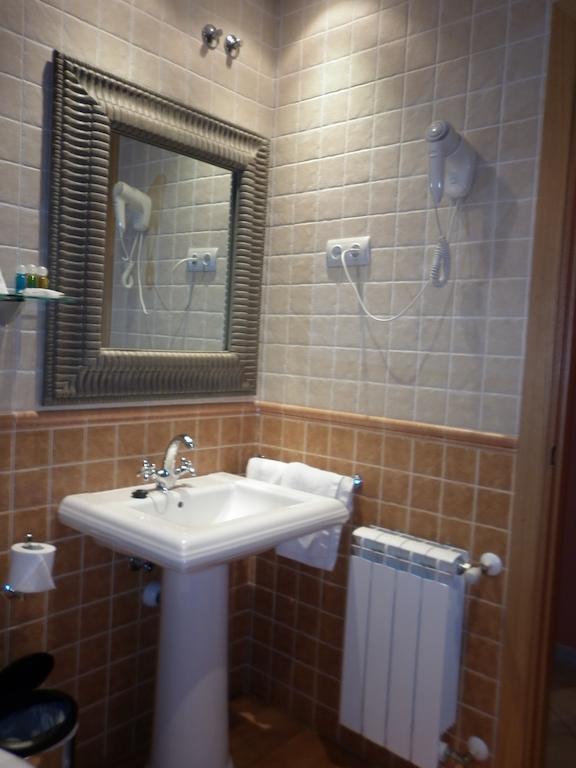 Hostal Meson Castilla 시구엔사 외부 사진